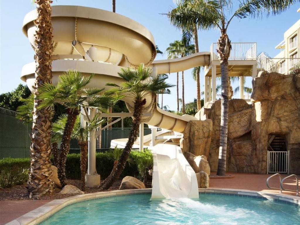 Sheraton Crescent Hotel Phoenix Exteriér fotografie