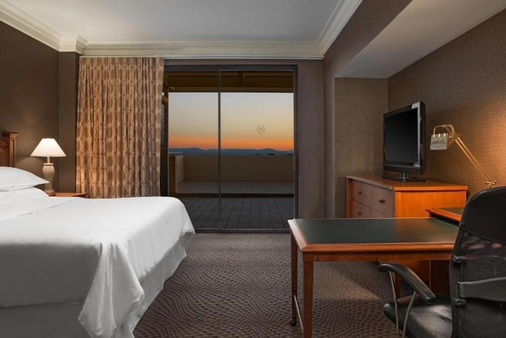 Sheraton Crescent Hotel Phoenix Exteriér fotografie